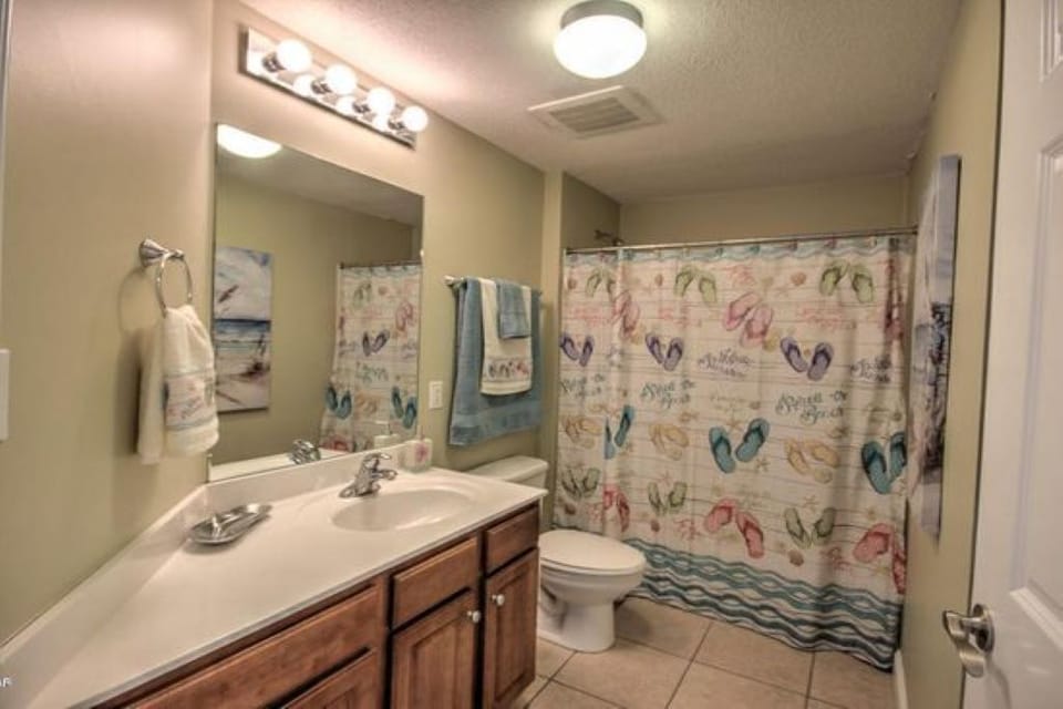 Guest bathroom