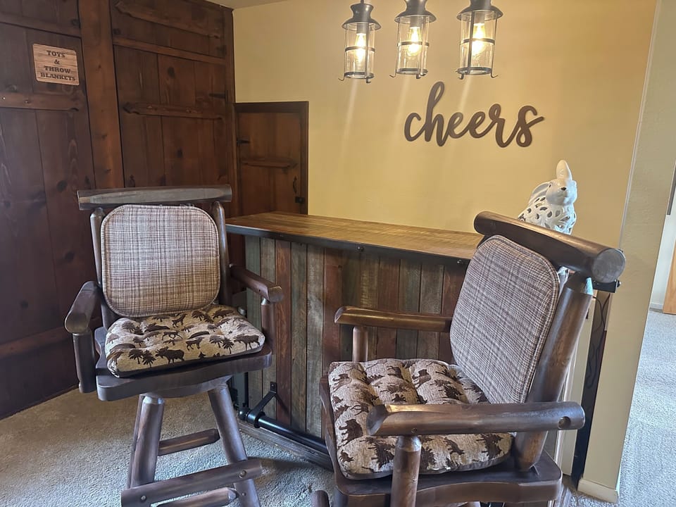 Bar area in lower level