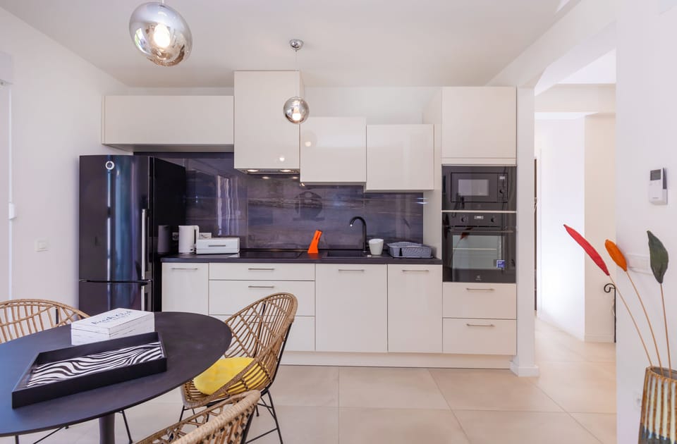 Apartment (Two Bedroom Apartment with Terrace) | Private kitchen | Fridge