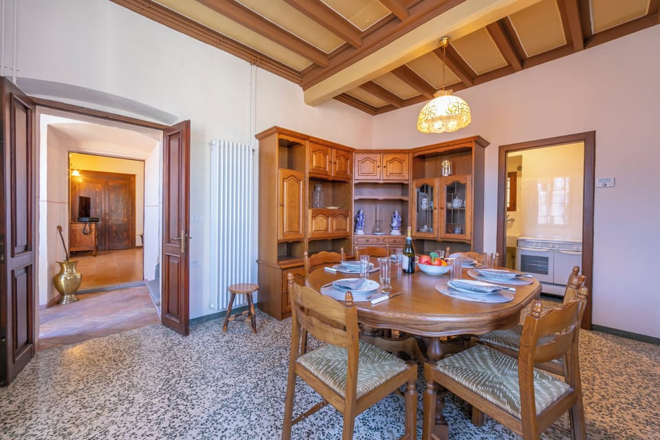 Family Apartment, Multiple Bedrooms, 2 Bathrooms, Mountainside (Mezzegra Le ERE) | Dining