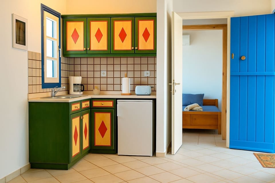  Open-plan kitchennette with island bar
