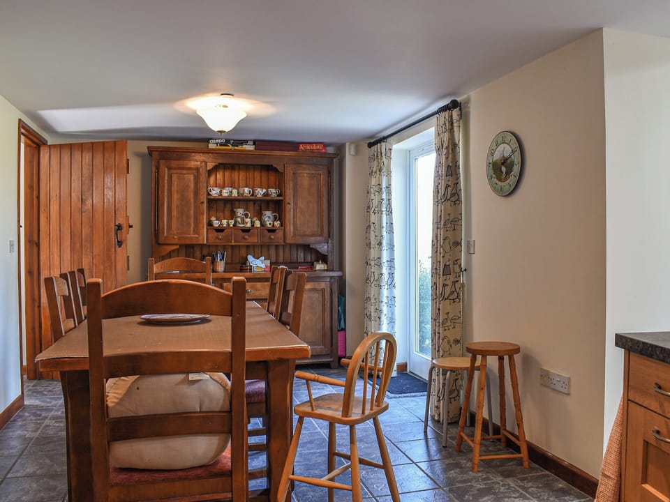 Kitchen/diner | Myrtle Cottage, Puncknowle