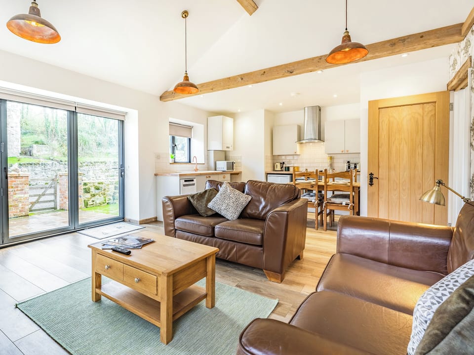 Open plan living space | The Grain Store - Cooks Castle Farm, Wroxall, near Ventnor