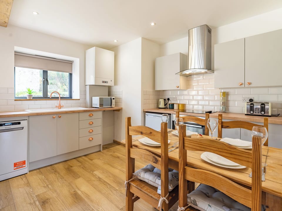 Kitchen | The Grain Store - Cooks Castle Farm, Wroxall, near Ventnor