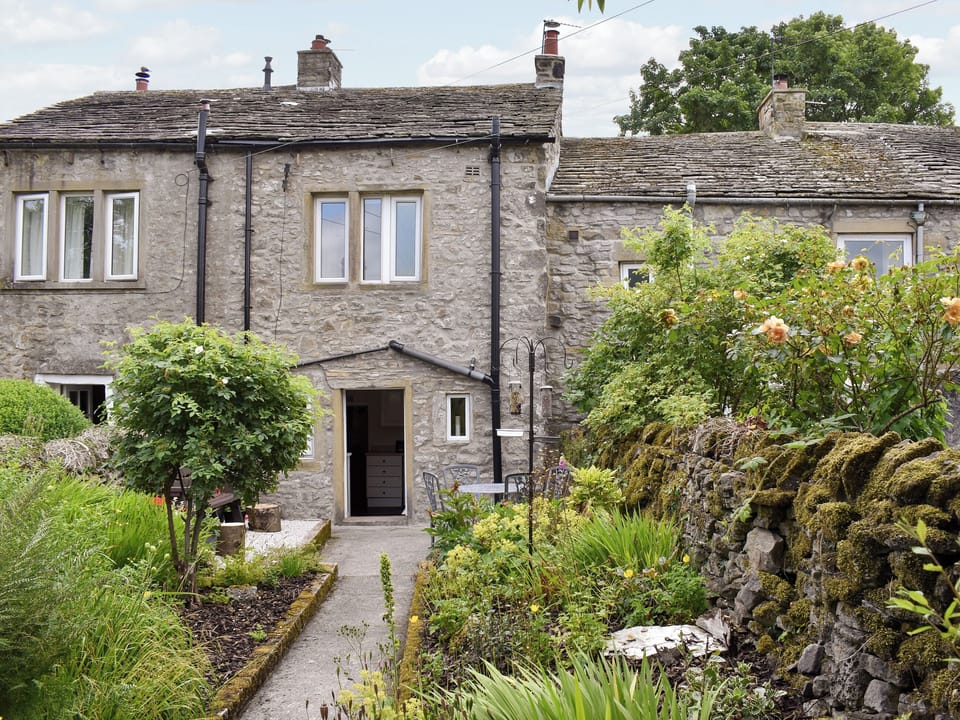 Rear garden | Rose Cottage - R & R Cottages, Grassington