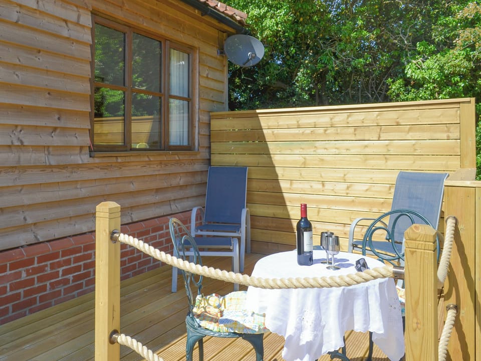 Sitting-out-area | The Tack Room, Gimingham