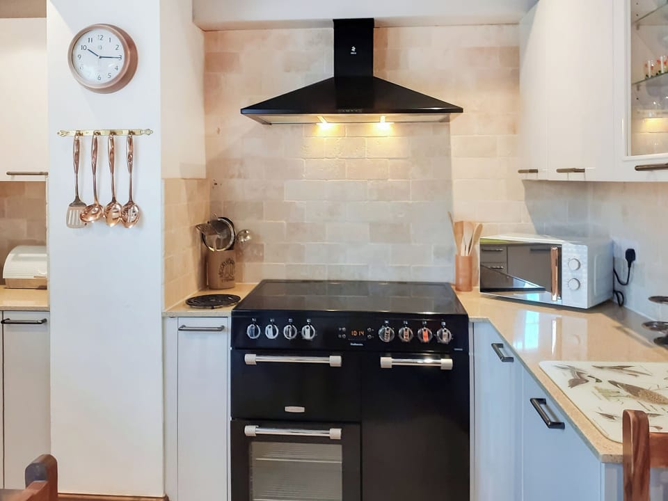 Kitchen | Borough Beck Cottage, Helmsley