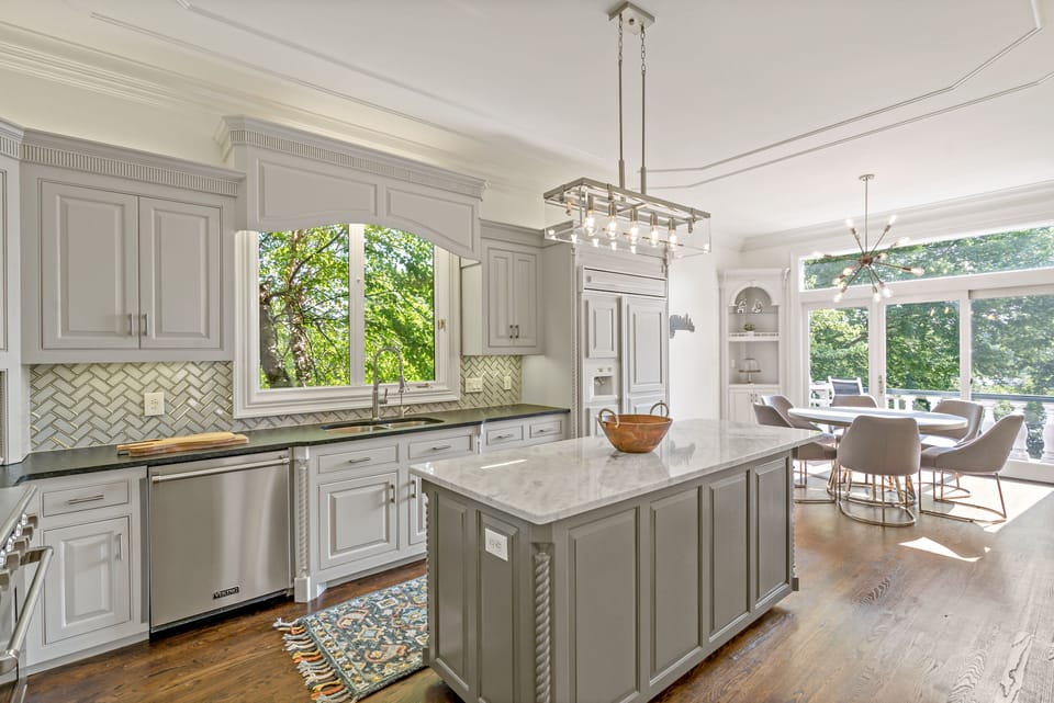 Large sink with garbage disposal and drinking water tap