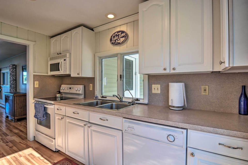 Kitchen | Drip Coffee Maker | Tea Kettle