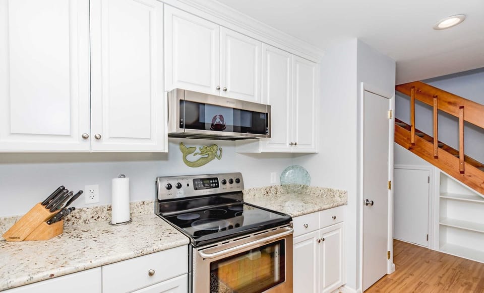 Kitchen II