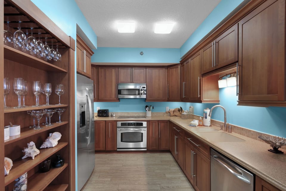 Renovated brand new kitchen with new appliances