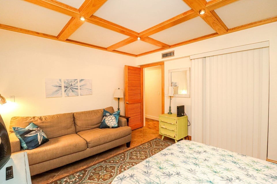 St. Augustine Beach Rentals Guest Bedroom