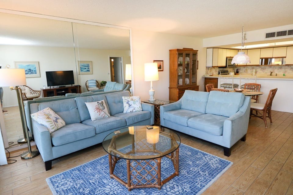 St. Augustine Beach Rentals Living Room