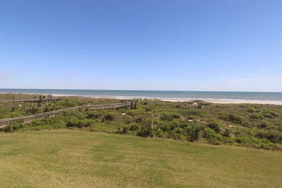 St. Augustine Beach Rentals Primary Bedroom View