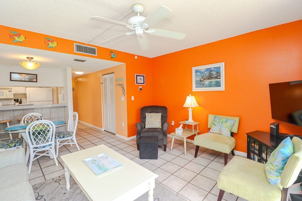 St. Augustine Beach Rentals Living Room