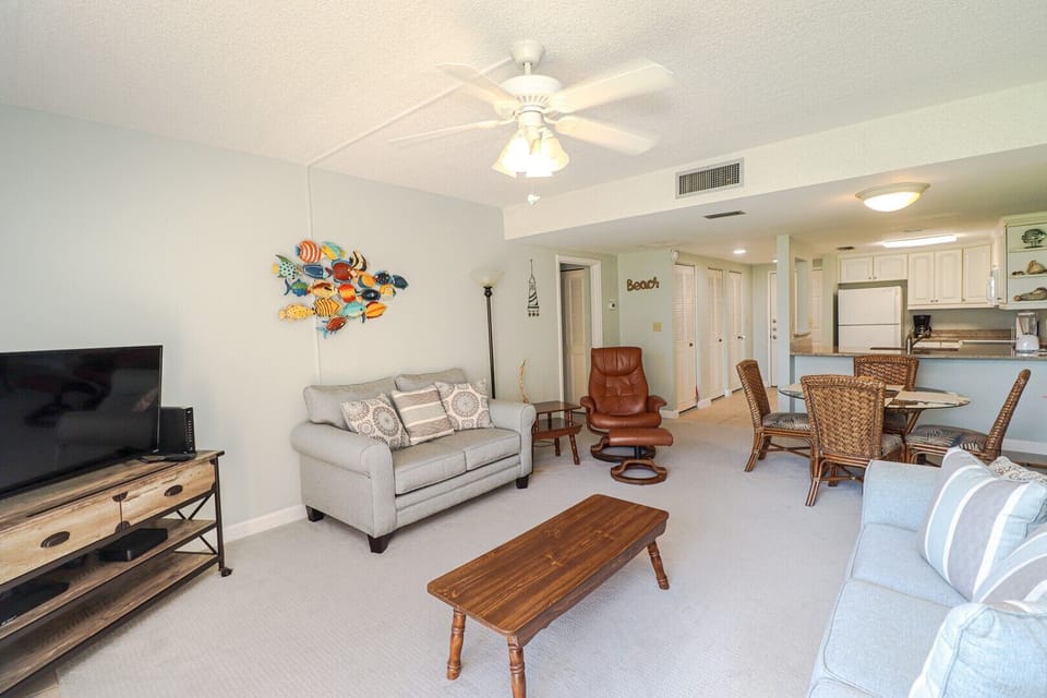 St. Augustine Beach Rentals Living Room