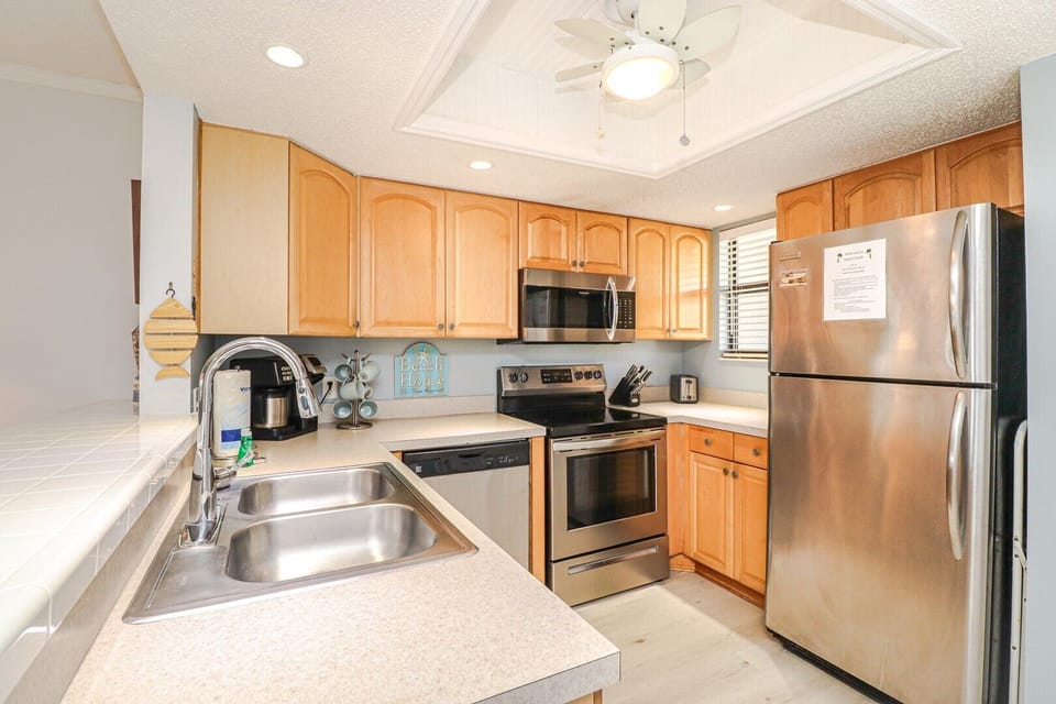 St. Augustine Beach Rentals Kitchen