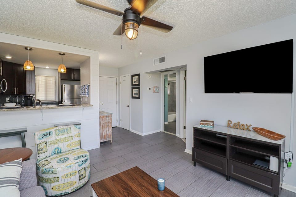 St. Augustine Beach Rentals Living Room