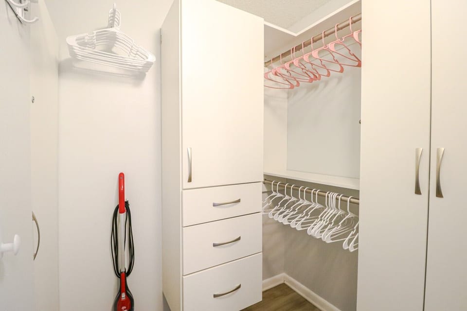 St. Augustine Beach Rentals Master Closet