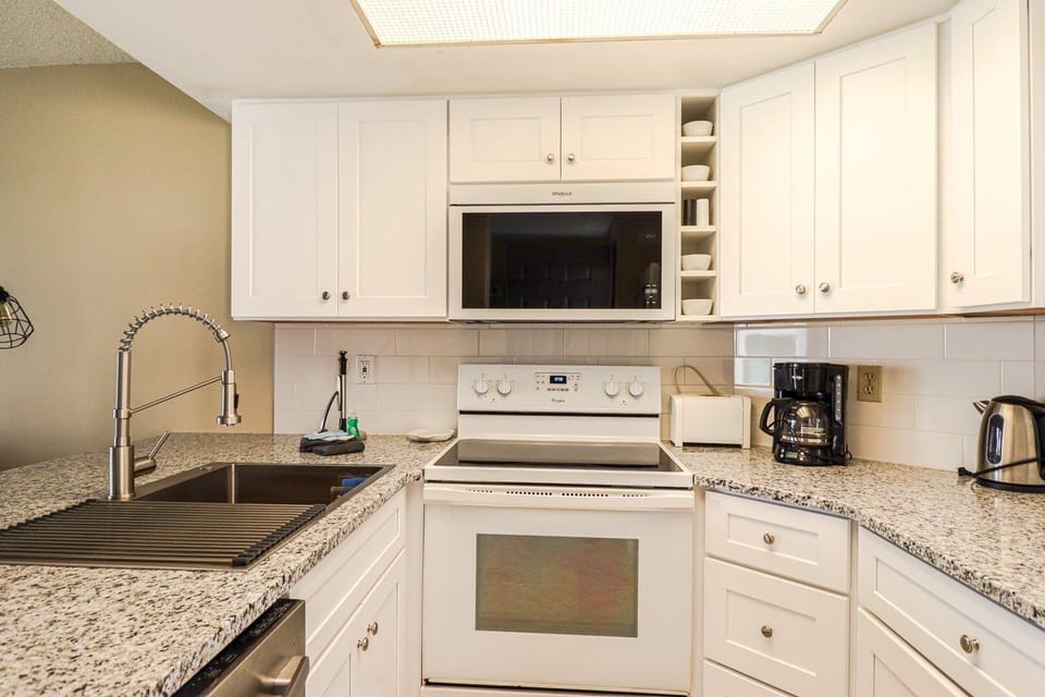 St. Augustine Beach Rentals Kitchen