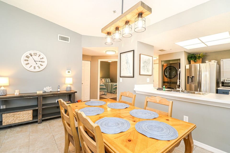 St. Augustine Beach Rentals Dining Room