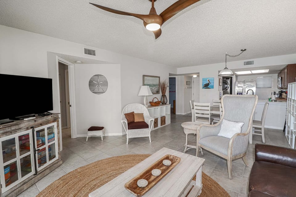 St. Augustine Beach Rentals Living Room