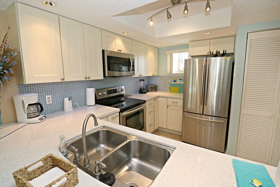 St. Augustine Beach Rentals Kitchen
