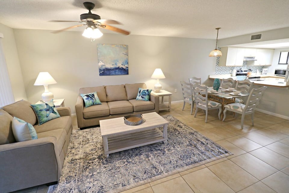 St. Augustine Beach Vacation Rentals Living Room