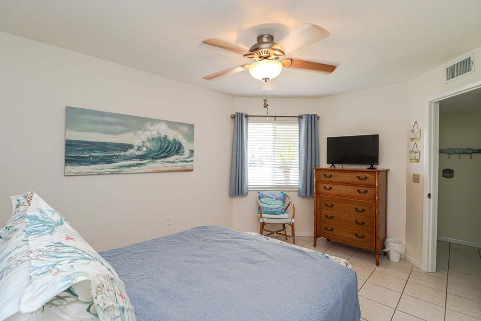 St. Augustine Beach Vacation Rentals Guest Bedroom