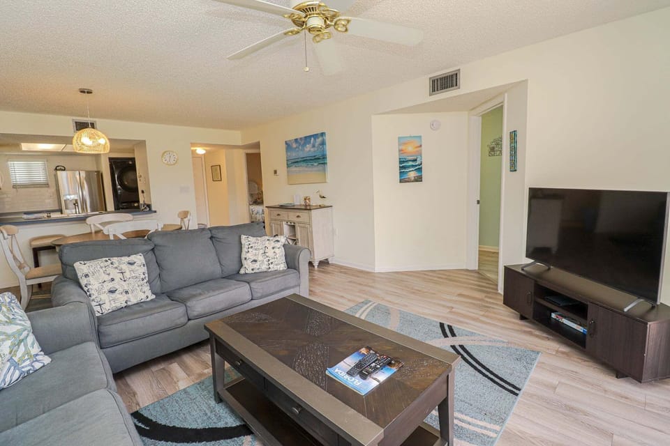 St. Augustine Beach Rentals Living Room