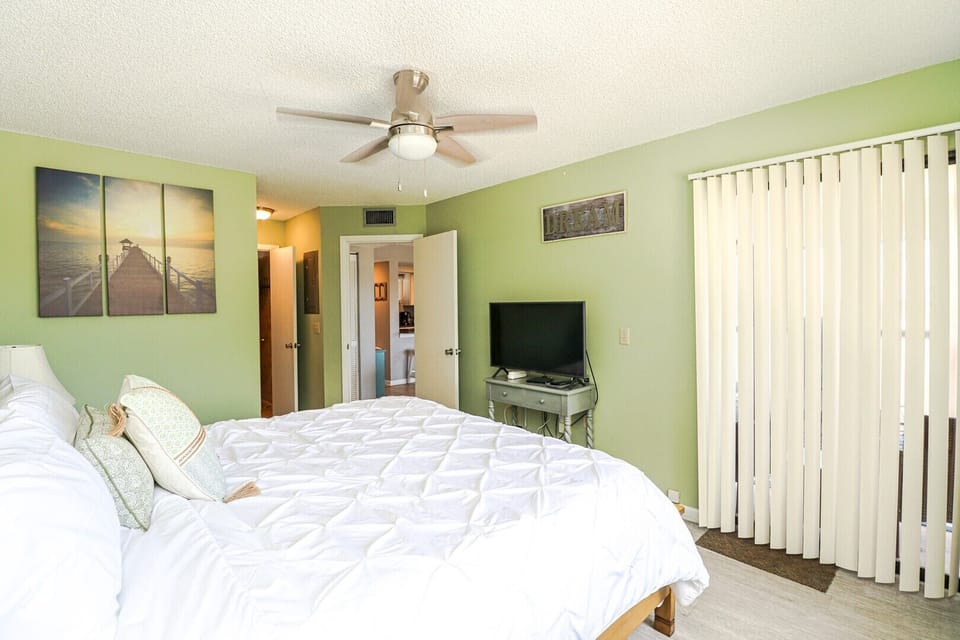 St. Augustine Beach Rentals Bedroom