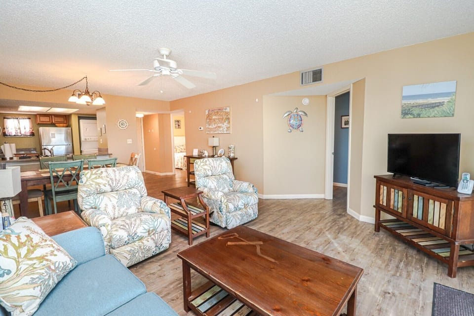 St. Augustine Beach Rentals Living Room