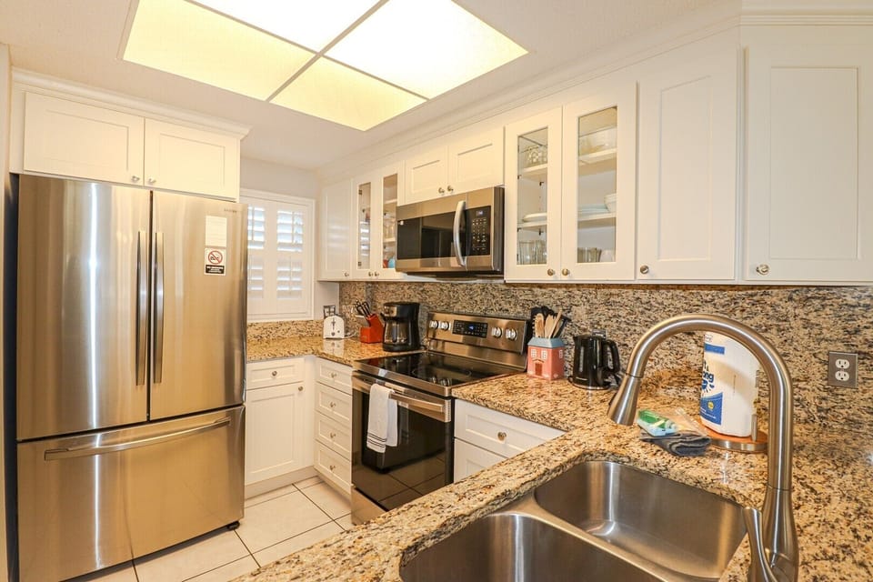 St. Augustine Beach Rentals Kitchen