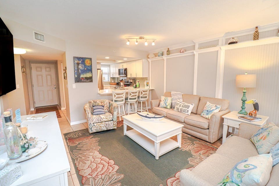 St. Augustine Beach Rentals Living Room
