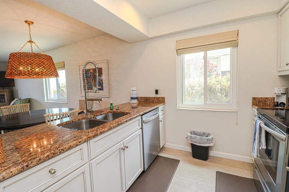 St. Augustine Beach Rentals Kitchen