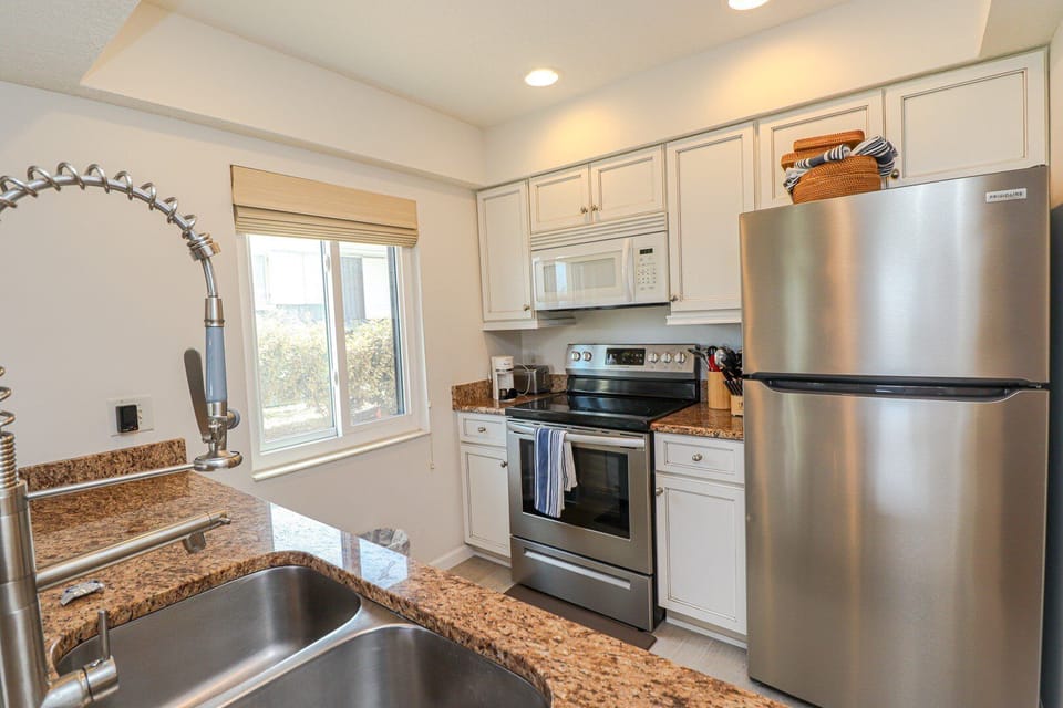St. Augustine Beach Rentals Kitchen