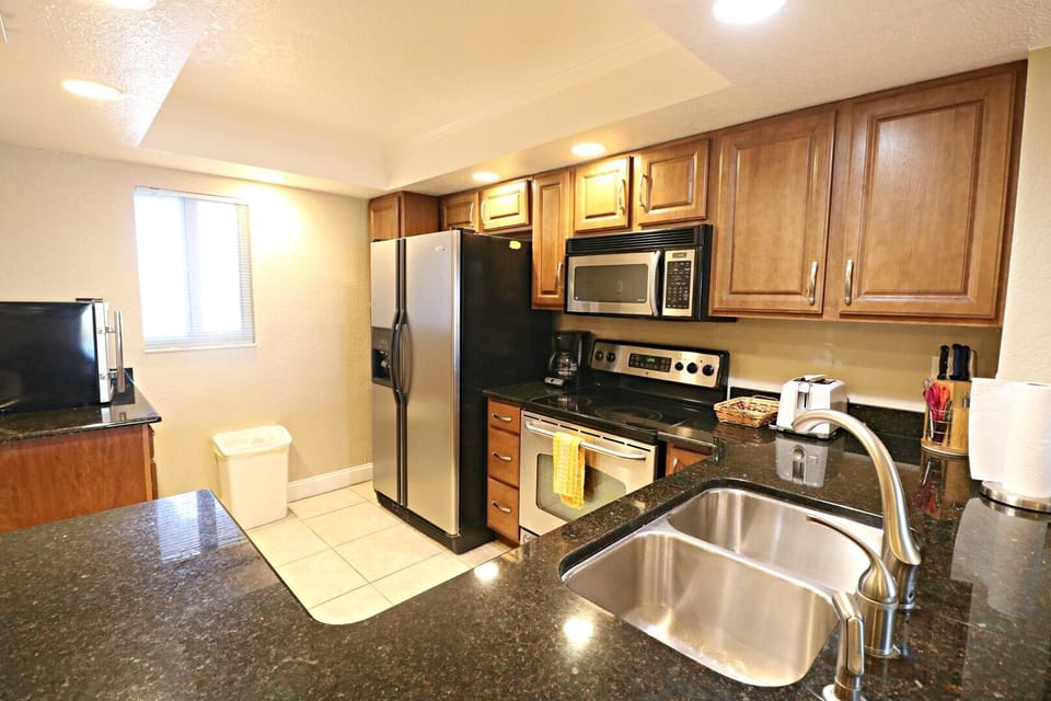St. Augustine Ocean View Rentals Kitchen