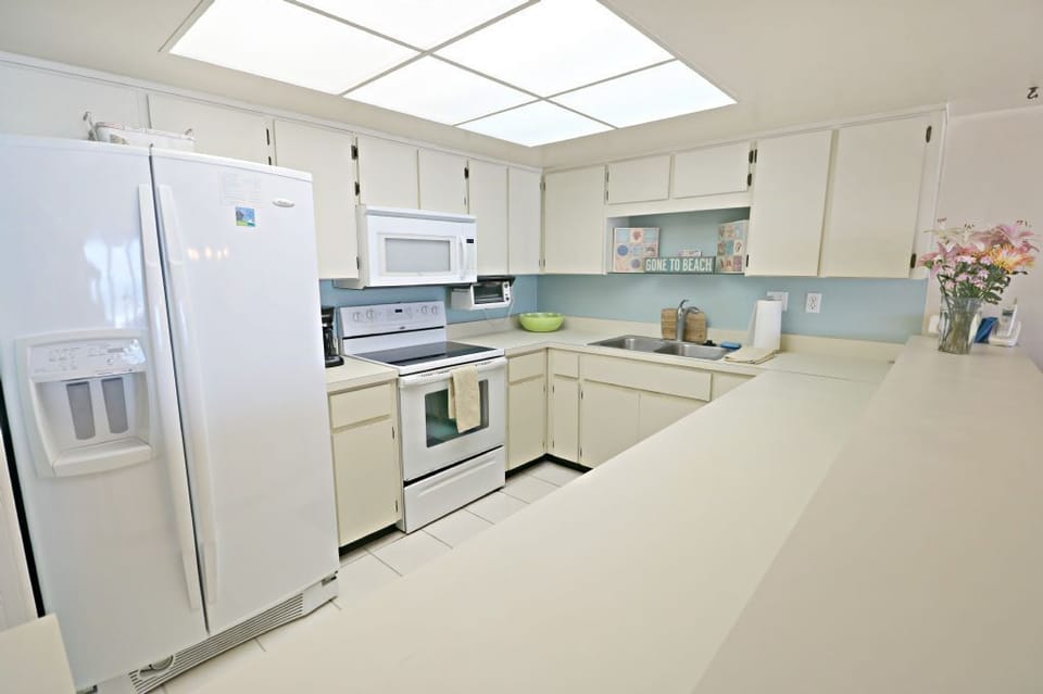 St. Augustine Ocean Front Rentals Kitchen