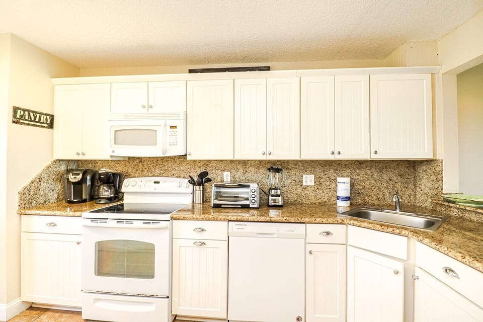 St. Augustine Beach Rentals Kitchen