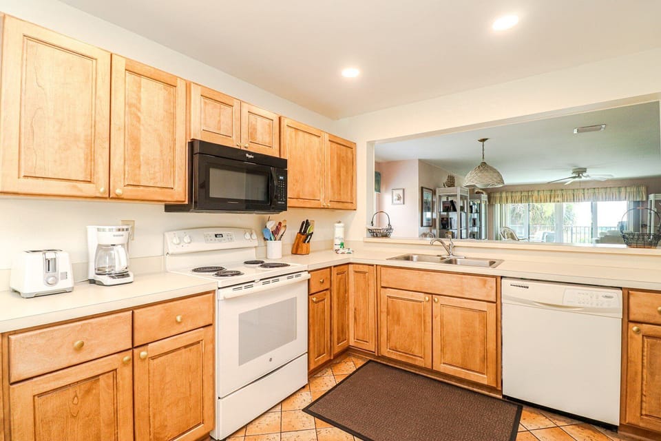St. Augustine Beach Rentals Kitchen