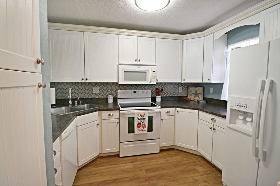 St. Augustine Beach Rentals Kitchen