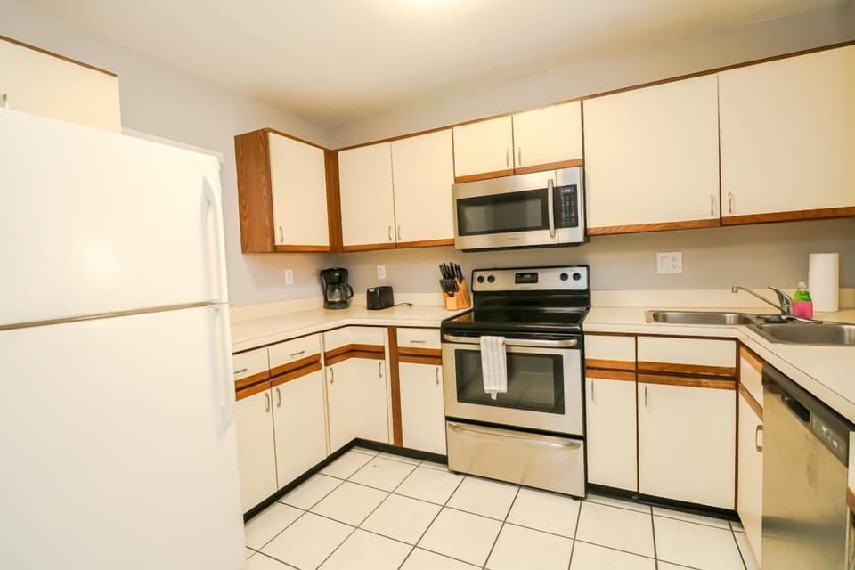 St. Augustine Beach Rentals Kitchen