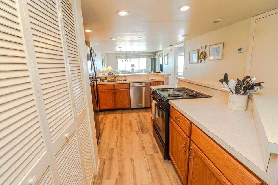 St. Augustine Beach Rentals Kitchen