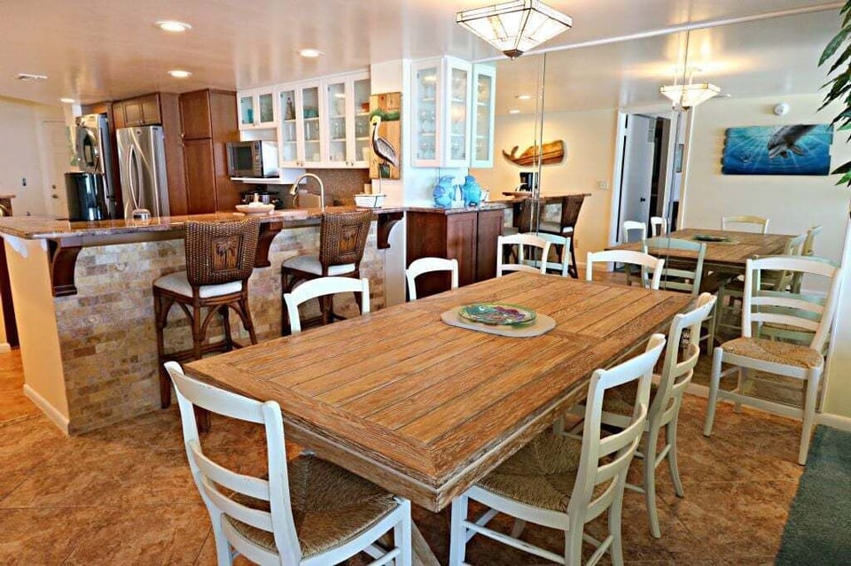 St Augustine Vacation Rentals Dining Room/Bar Area