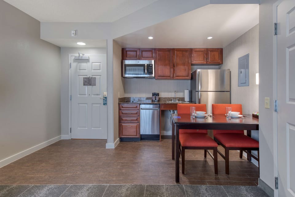 Suite, 2 Queen Beds, Non Smoking (Accessible Bathtub) | Private kitchen | Coffee/tea maker, full-size fridge, microwave, stovetop