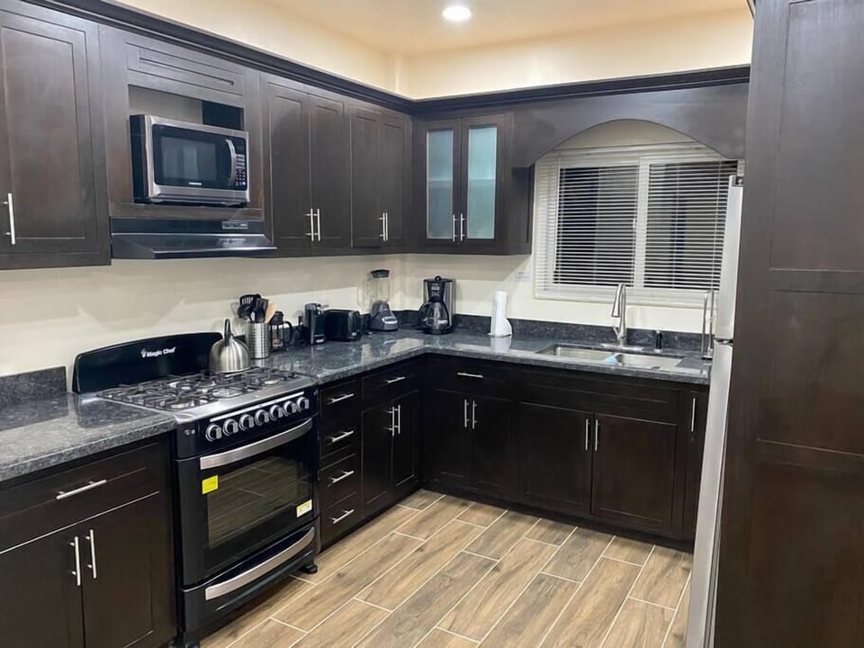 02bb3e20-3e03-4a7d-91e3-f32a3c47d90a