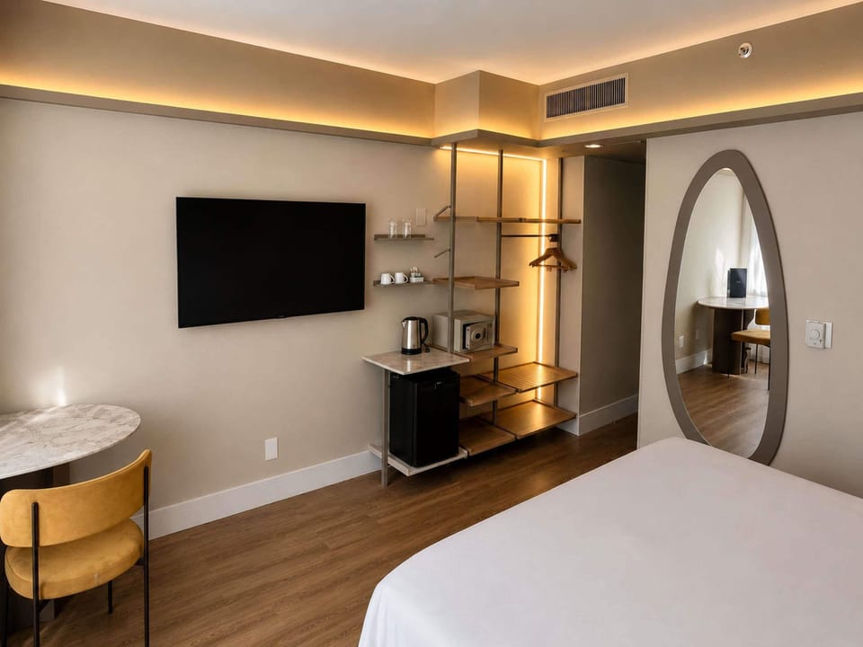 Superior Double Room, 1 Double Bed | Premium bedding, minibar, in-room safe, desk