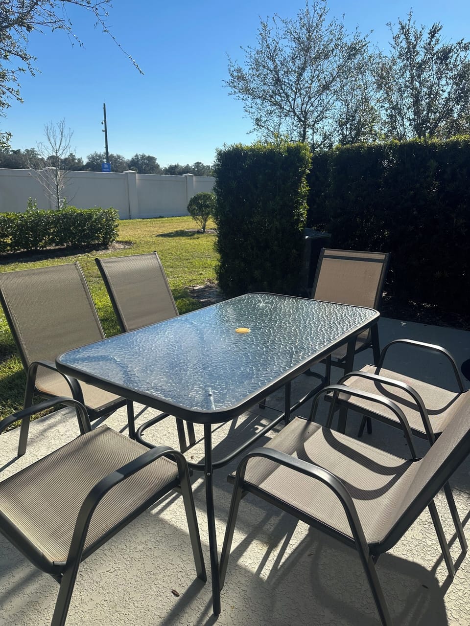 Outdoor dining