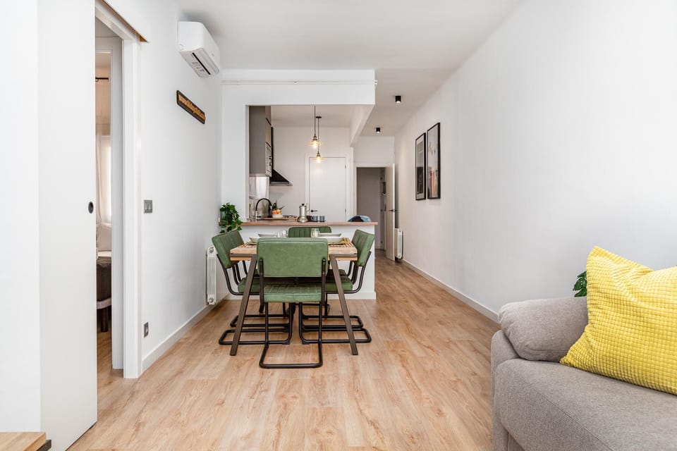 Dinning  table 