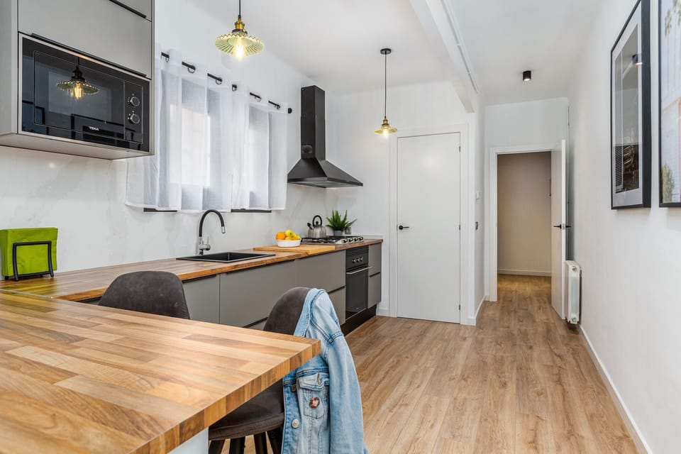 Open kitchen 